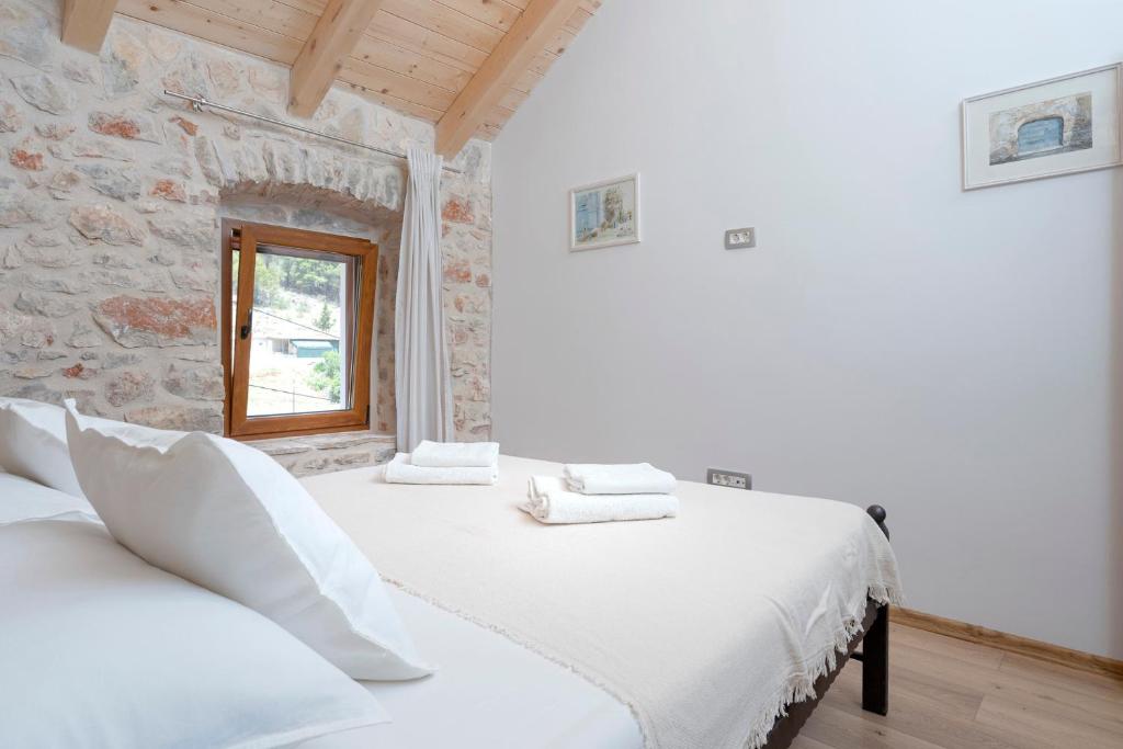 Giường trong phòng chung tại Rustic Villa Island Hvar