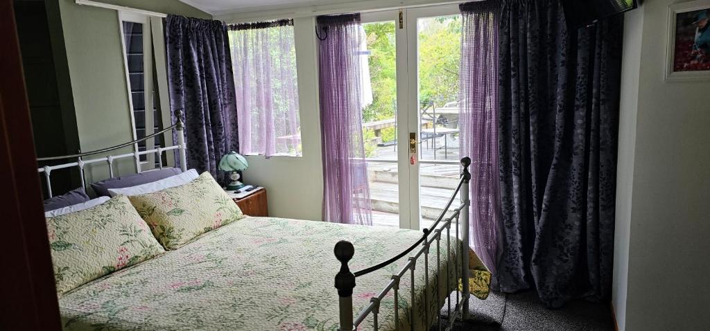 Fred&Donz Bed and Breakfast - Resim 7