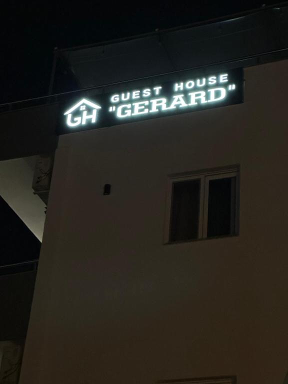 Fotografie z fotogalerie ubytování Guest House Gerard v destinaci Ksamil
