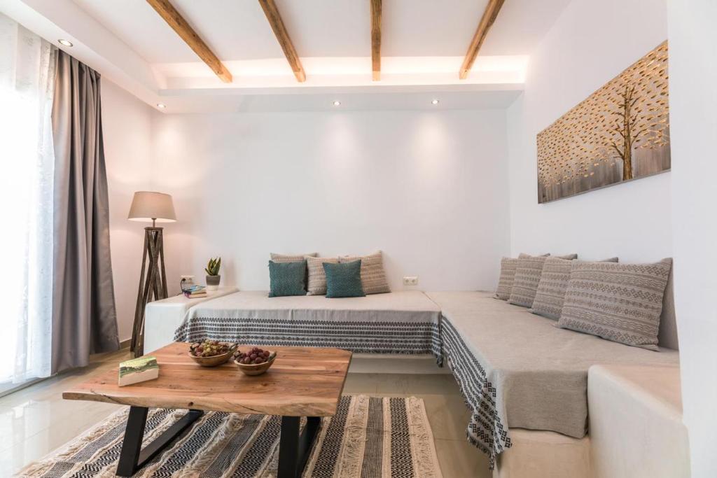 Posezení v ubytování Naxos Grand Hotel