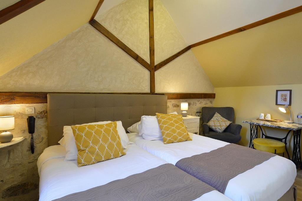 Auberge Le Colombien - Hôtel et Restaurant - Quarto Twin Standard
