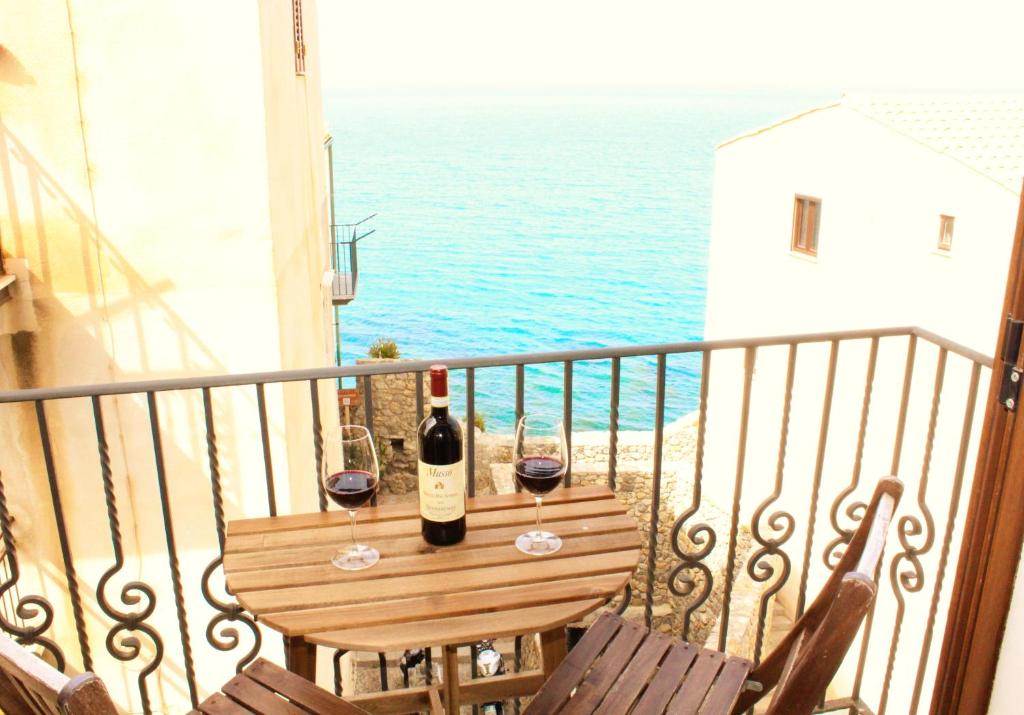 Gaia Holidays Apartments - 1