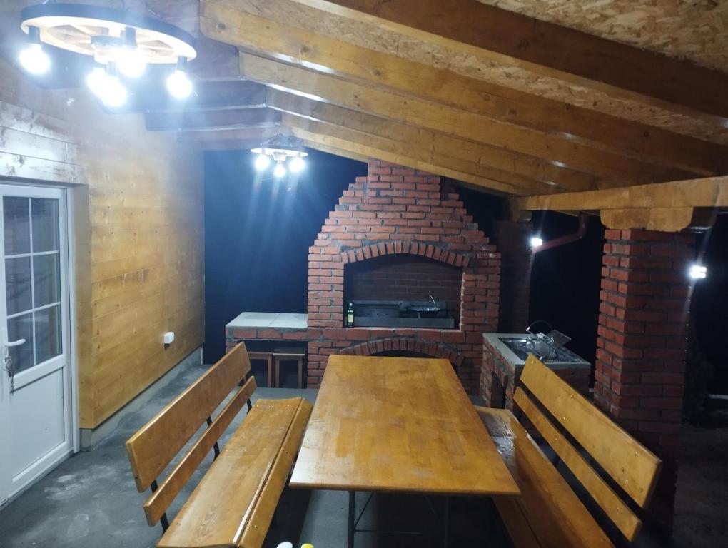 Fotografie z fotogalerie ubytování Guest House Vila Aleksa v destinaci Bogutovac