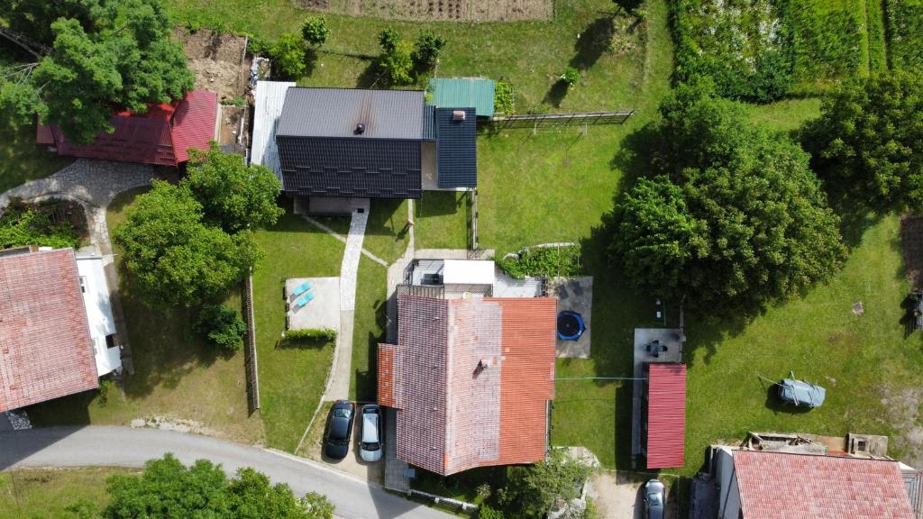 Letecký snímek ubytování Apartment & Room TOMA