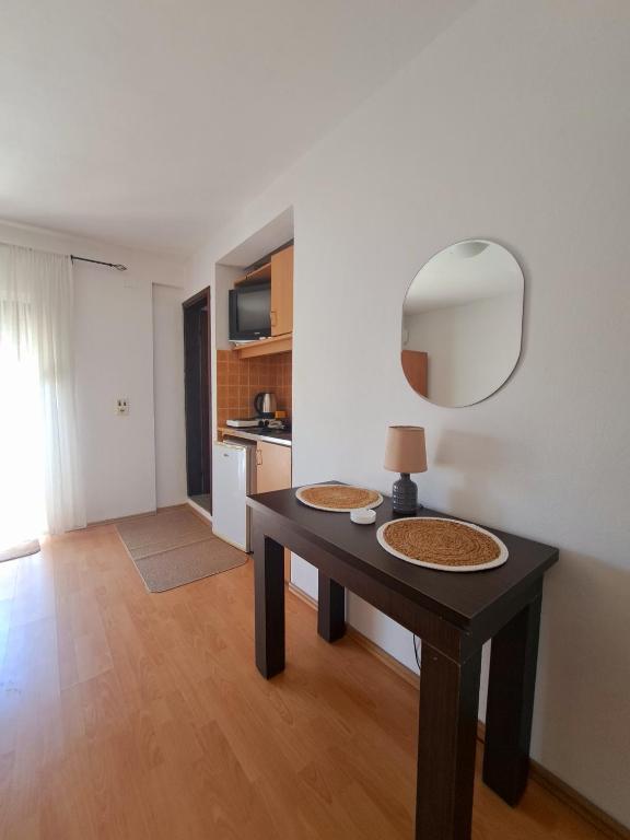 Kuchyň nebo kuchyňský kout v ubytování Lazorja Rooms