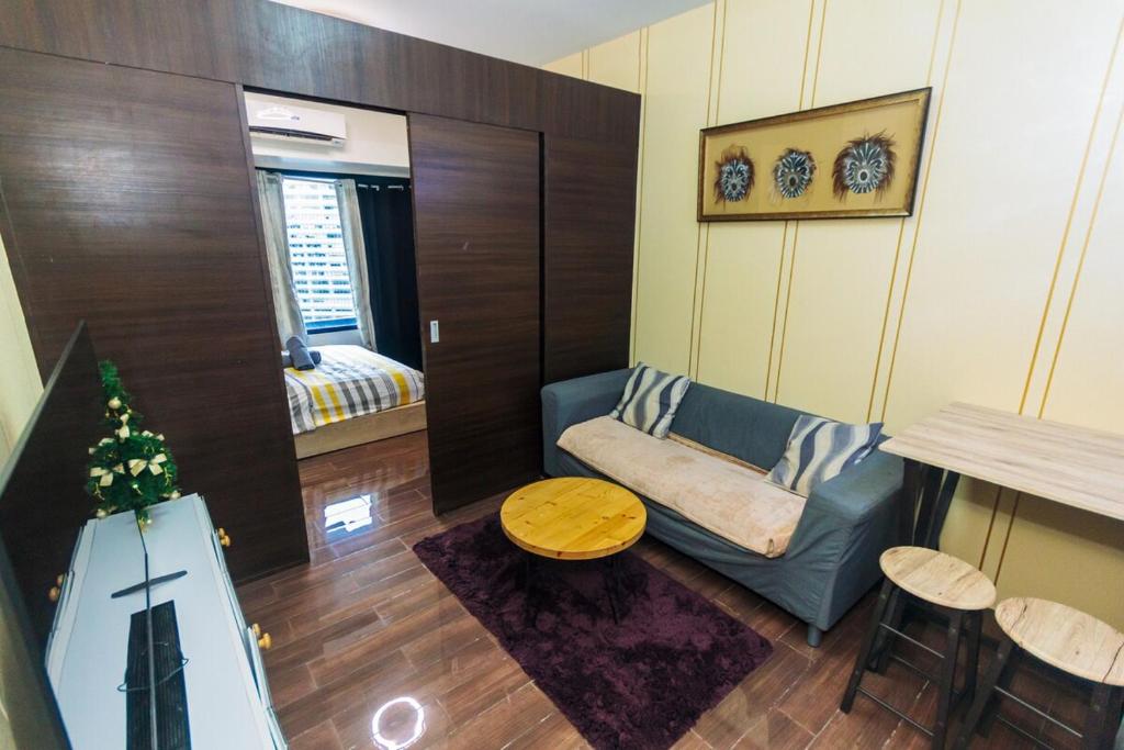 Wow Digital nomad home Makati surf swim gym park 4254، مانيلا (أسعار