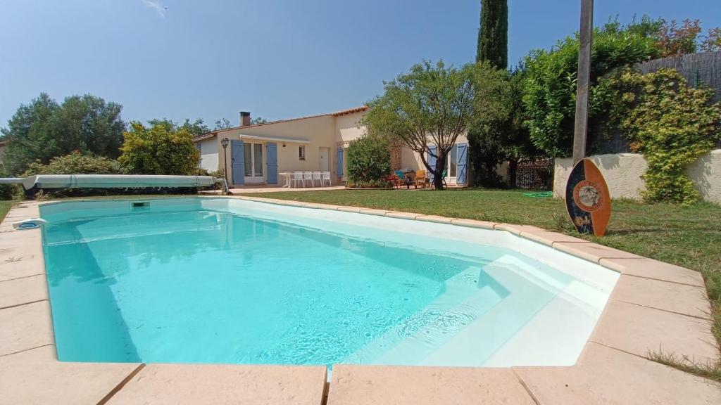 Photo de la galerie de l'établissement Villa avec piscine aux pieds des collines de Marcel Pagnol, à Allauch
