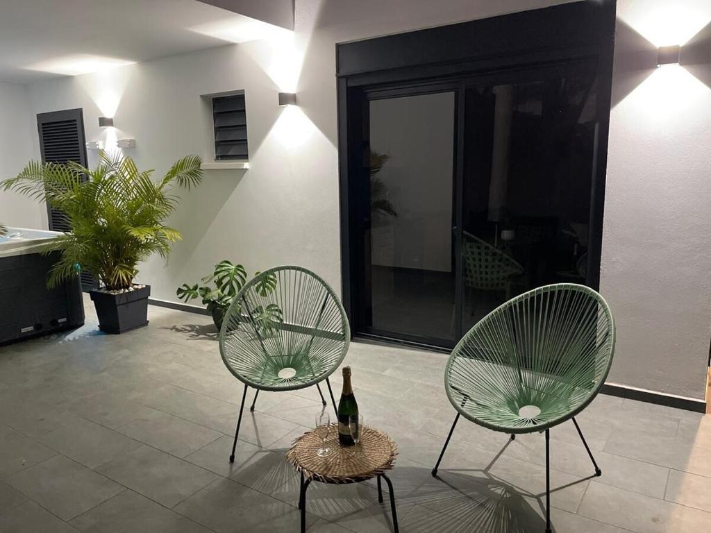 Posezení v ubytování Le Midori - Private Jacuzzi