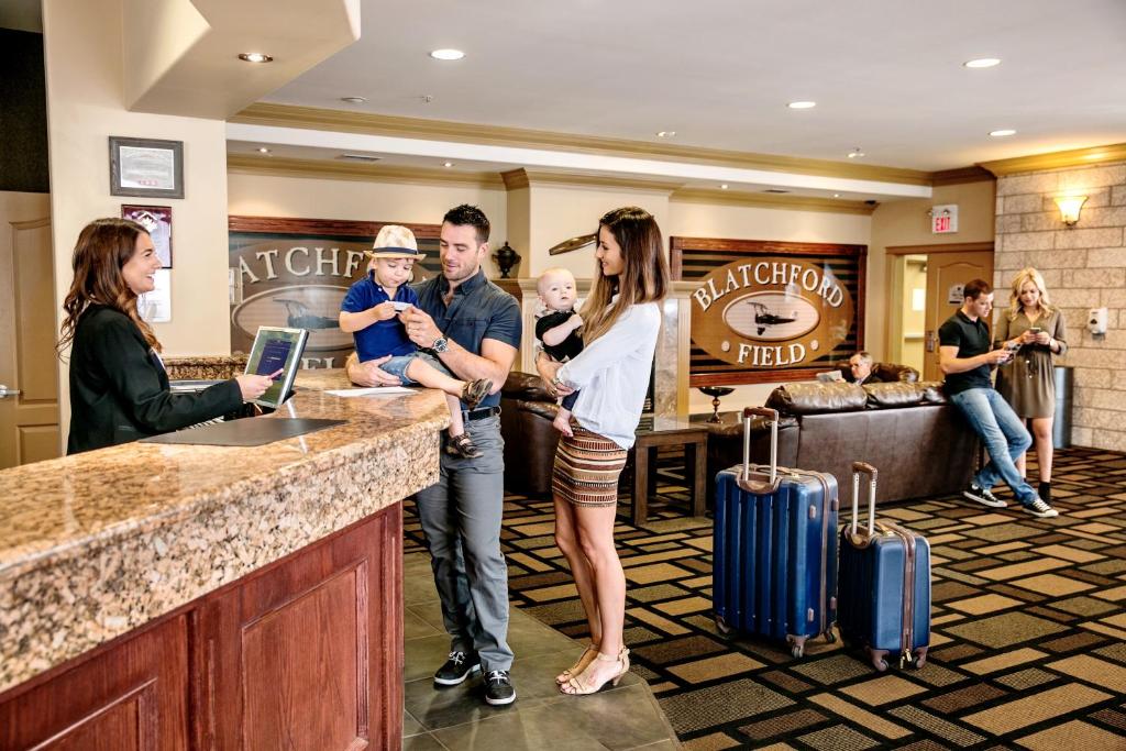 Chateau Nova Kingsway - Resim 5