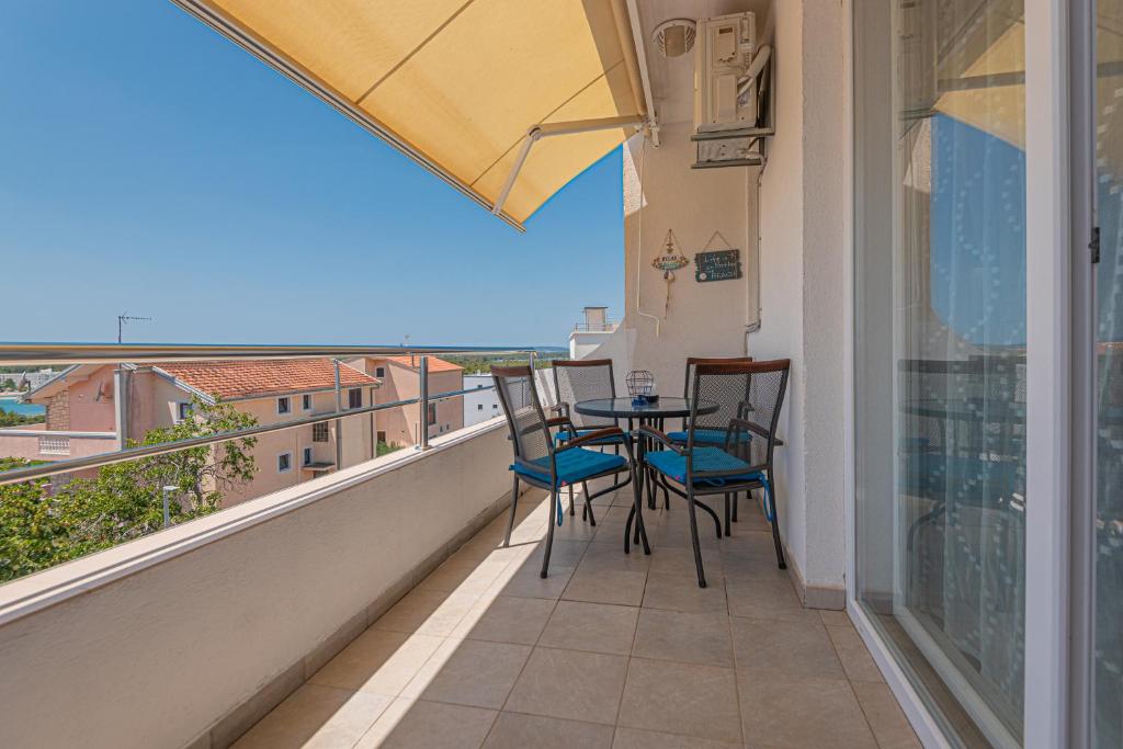 Balkón alebo terasa v ubytovaní Apartments Burazer