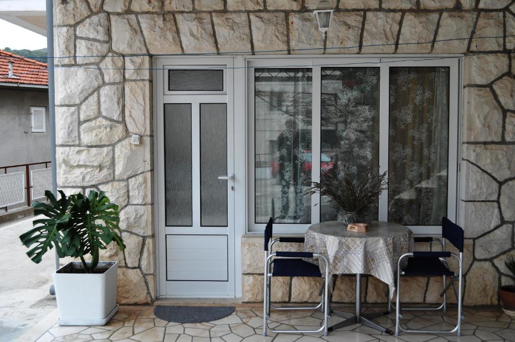 Patio nebo venkovní prostory v ubytování Rooms & Apartments Tepsa - Centre