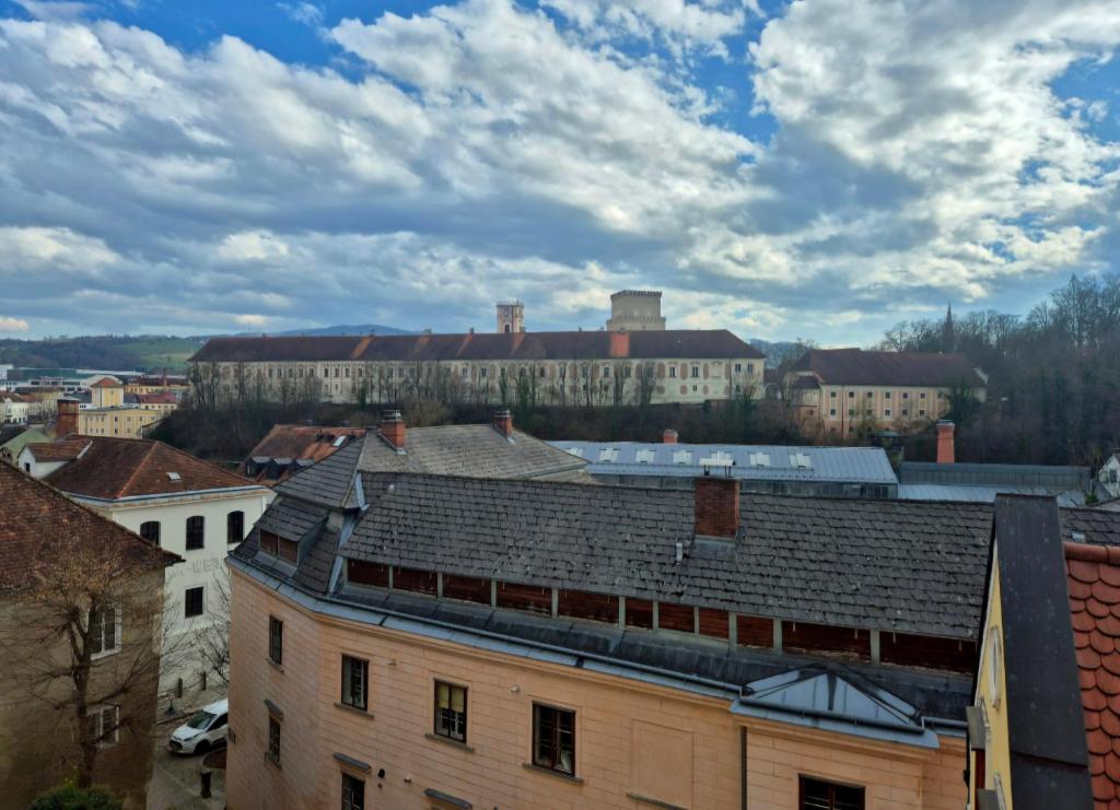 Nespecifikovaný výhled na destinaci Steyr nebo výhled na město při pohledu z ubytování v soukromí