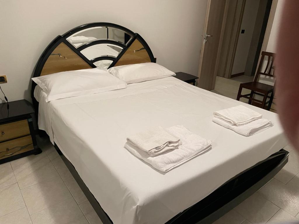 Al Campo, Cardano al Campo (updated prices 2026)