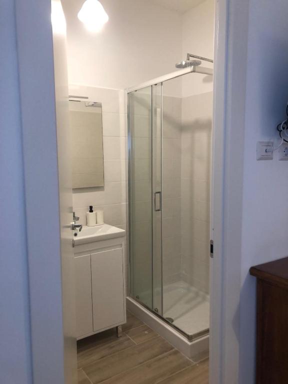 Domus Latina - Three-Bedroom Apartment