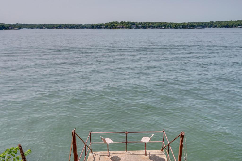 Fotografie z fotogalerie ubytování Porch and Deck Cliff View Haven Rocky Mount Gem v destinaci Rocky Mount