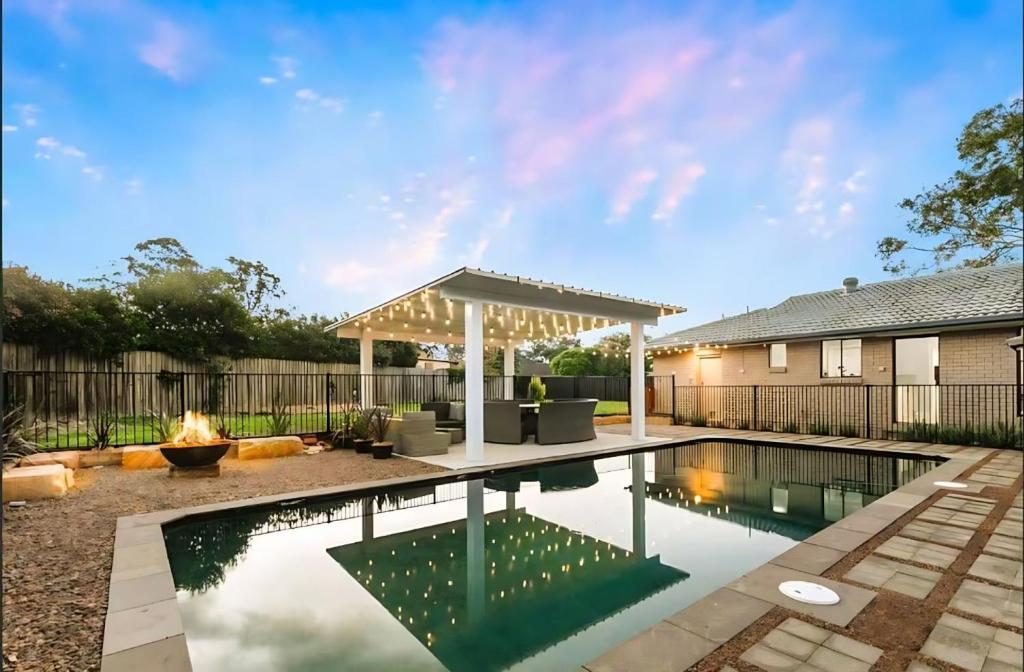 Swimmingpoolen hos eller tæt på Wine Stop Quarters Pool, Tour, Pickup Wineries