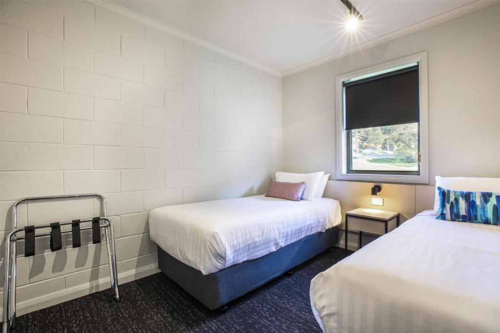 Nightcap at Riverside Hotel - Resim 10