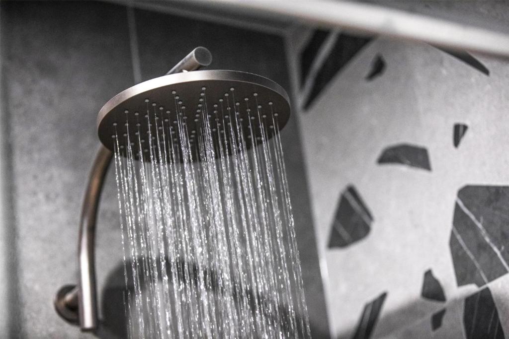 Royal Hotel by Nightcap Social - Resim 13