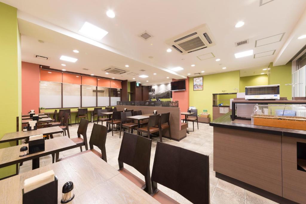 Posezení v ubytování Sanco Inn Numazu Ekimae