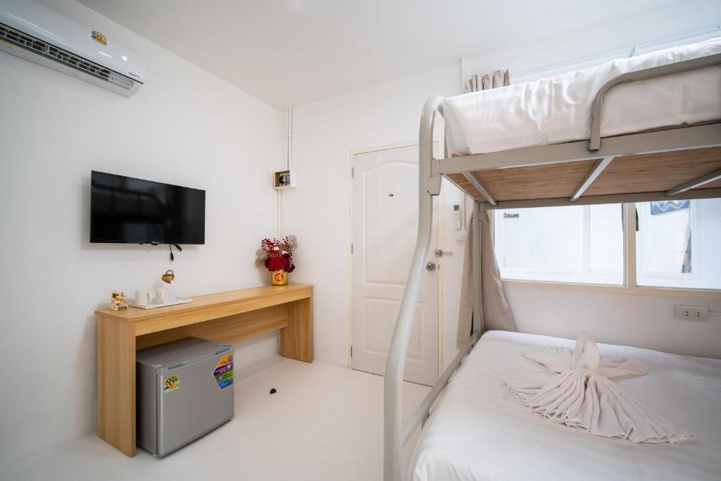 ZJ House Phuket Town - Resim 25