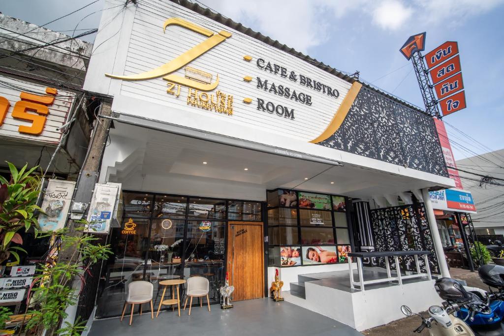 ZJ House Phuket Town - Resim 10