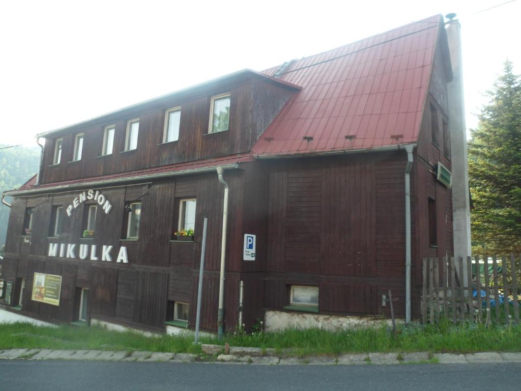 Budova, kde se penzion nachází