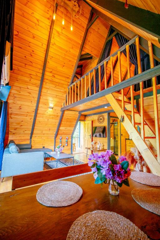 Posezení v ubytování Nesli Villa & Bungalow - Dubleks Bahçeli Villa