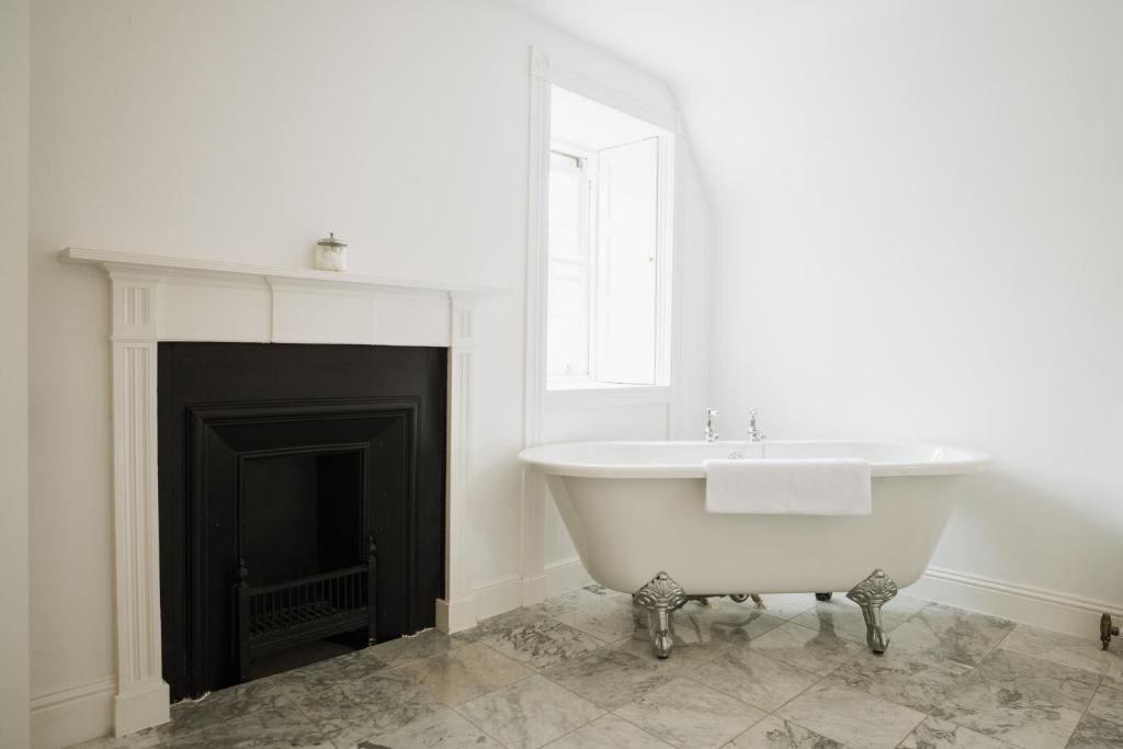 Fotografie z fotogalerie ubytování Islay House v destinaci Bridgend