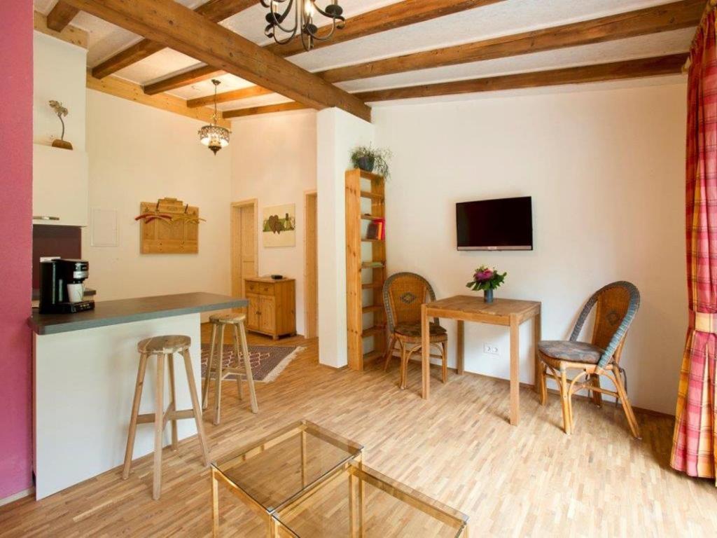 TV a/nebo společenská místnost v ubytování Haus am Waldpark