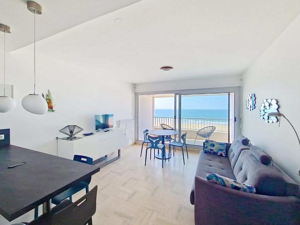 Studio rénové avec terrasse sud et vue mer - FR-1-331-54