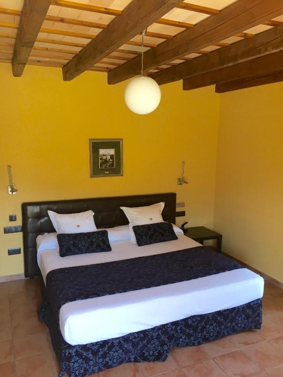 Hotel Vall de Bas - Standard Double Room