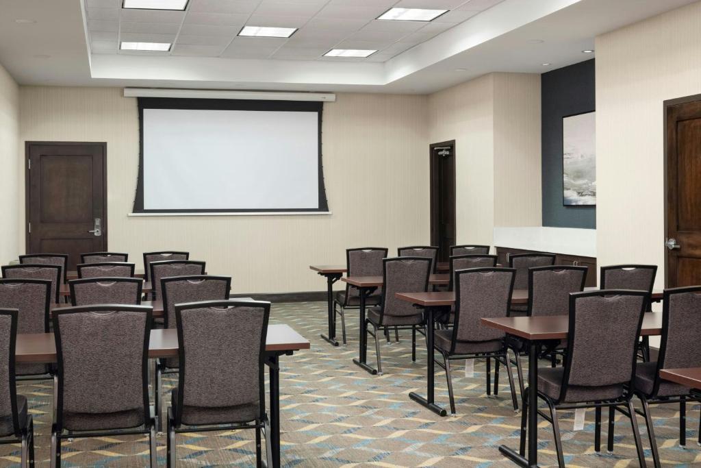 Residence Inn by Marriott Ottawa Airport - Resim 14