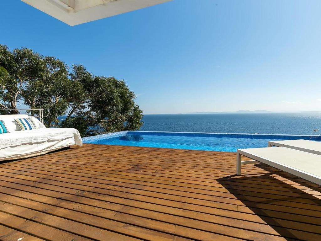 Bazén v ubytovaní CASA DIAZ PACHECO -Magnífica casa en Almadrava con piscina privada. - ES-228-93 alebo v jeho blízkosti