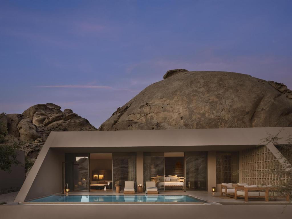 Bazén v ubytování Desert Rock Resort nebo v jeho okolí