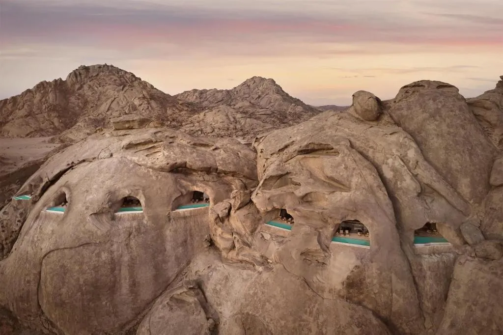 One Bedroom Mountain Cave Suite