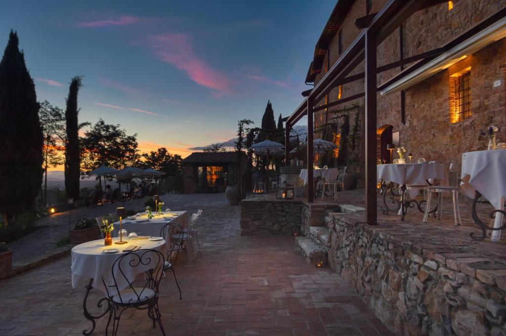 Balkón nebo terasa v ubytování Il Miraggio in Val d'Orcia Relais & Spa