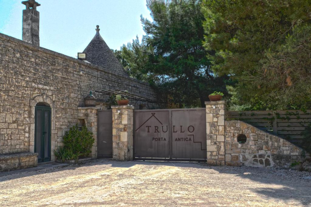 Fotografie z fotogalerie ubytování Trullo Porta Antica v destinaci Selva di Fasano