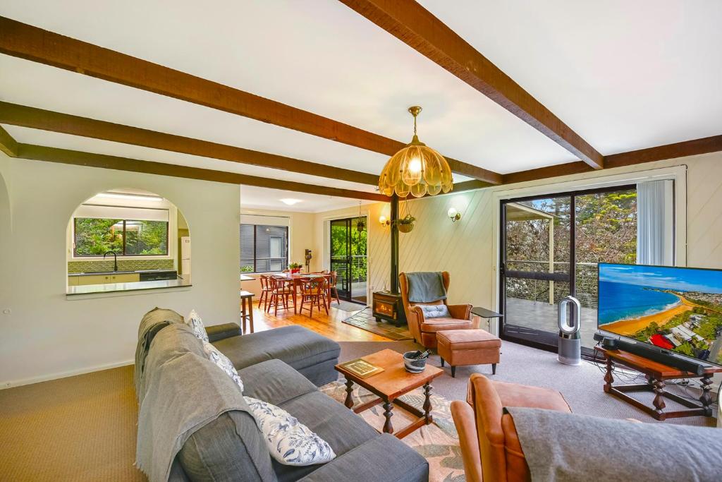 Posezení v ubytování Belvidere Cottage