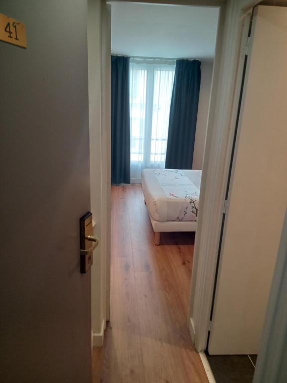 Hotel Modern Est - Resim 42