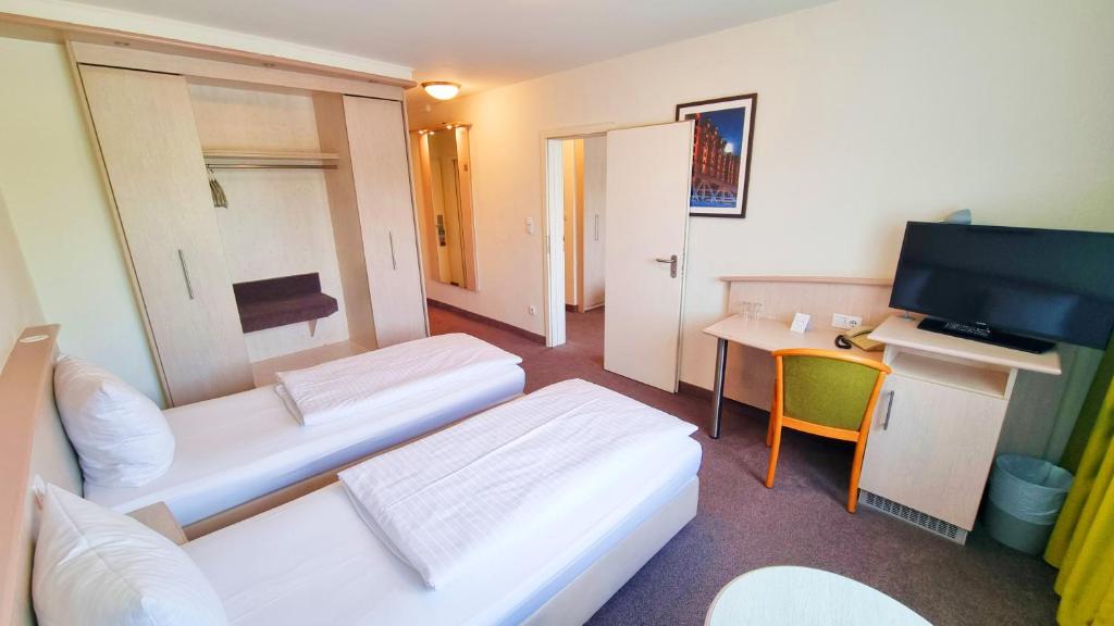 Panorama Inn Hotel und Boardinghaus - Resim 45