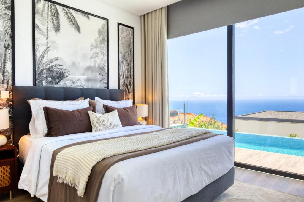 Bazén v ubytování Villa Arco-Iris, a Home in Madeira nebo v jeho okolí