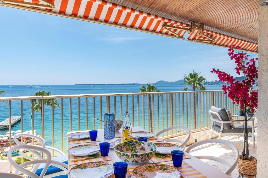 Exceptional Sea View Apartment - Brand new