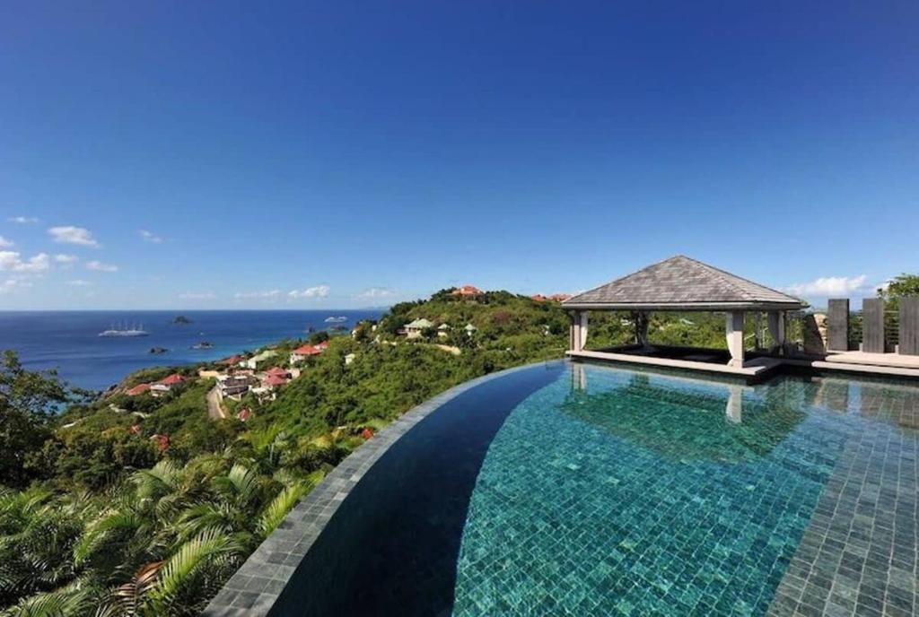 Lurin's Finest Villa Close to Gustavia
