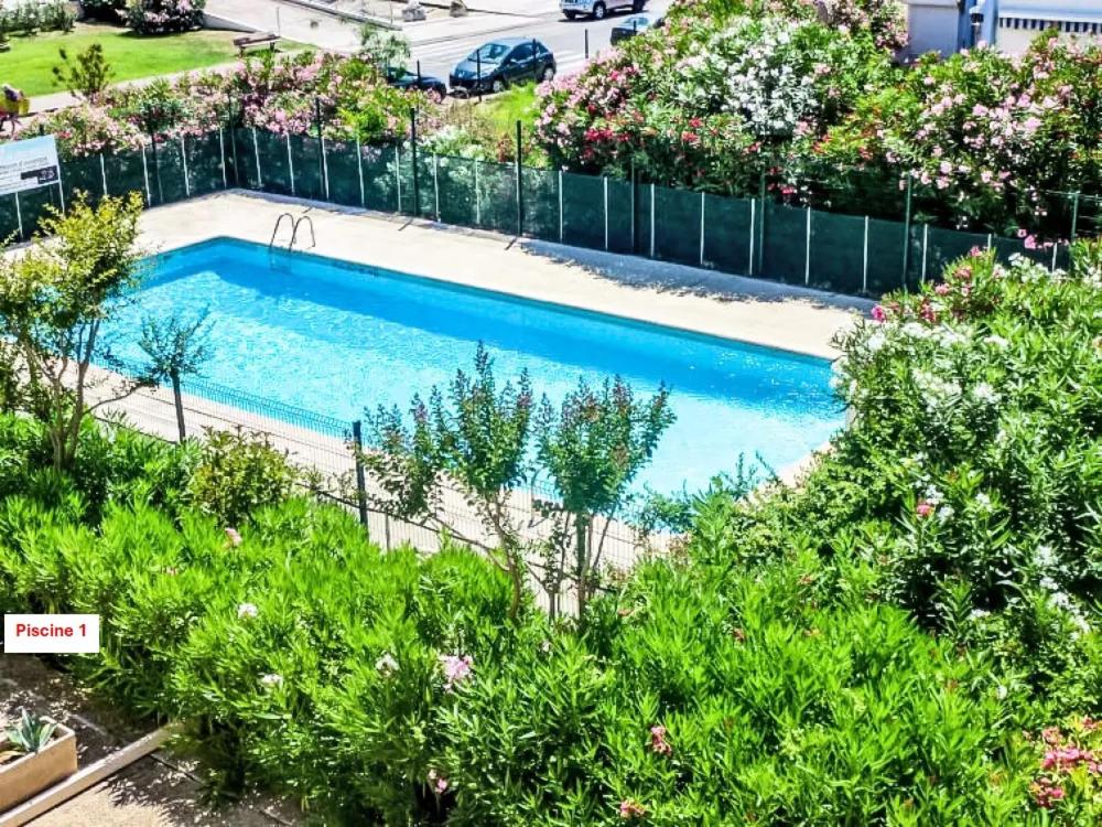 Les Floralies 2, 40 m2, 1 Chambre, Climatisation, dans résidence avec 2 piscines