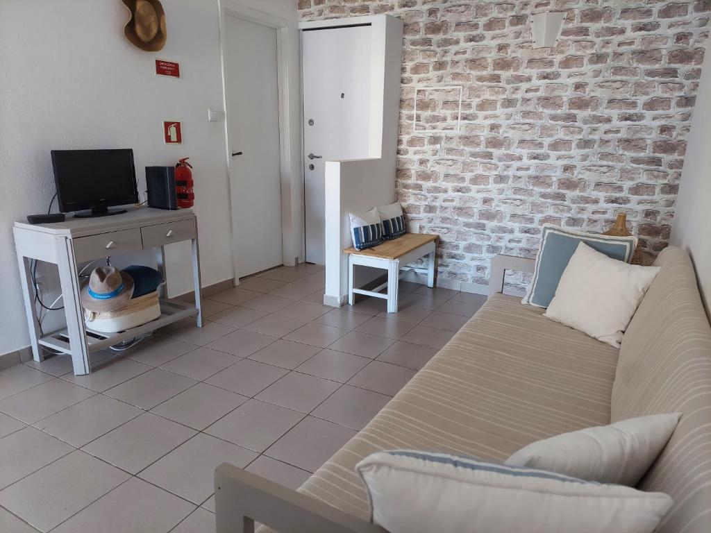 Afbeelding uit fotogalerij van Blue Wave Apartment in Portimão