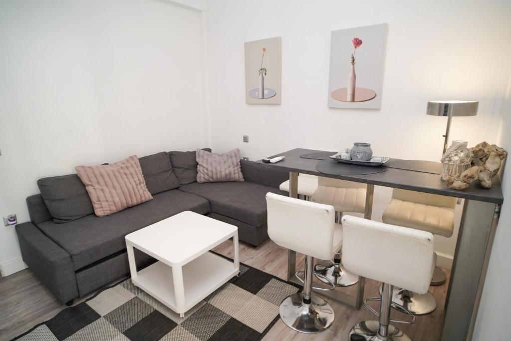 Picture of Margarita Apartment, Corfu Town, Corfu Town (updated prices 2025)