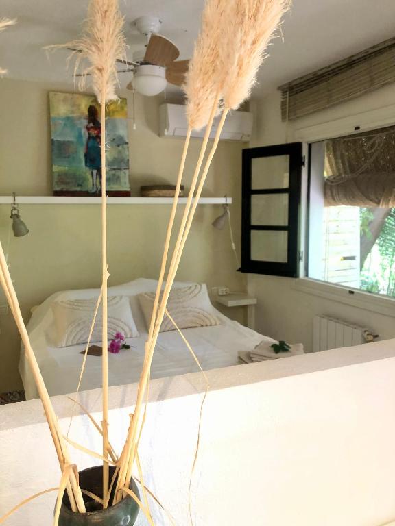 A bathroom at A natural retreat
