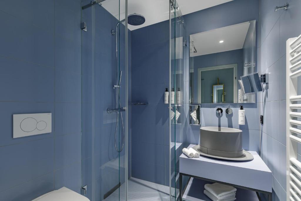 Koupelna v ubytování Marmont Hotel