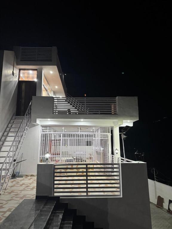Gallery image of Om villa retreat in Faigul