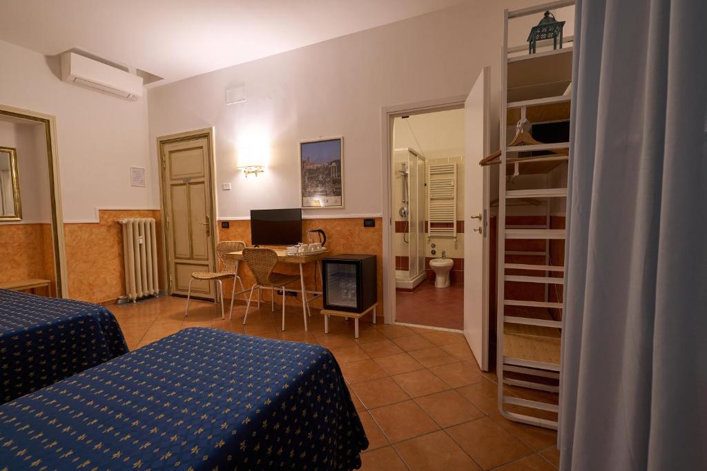 Hotel Ascot - Resim 43